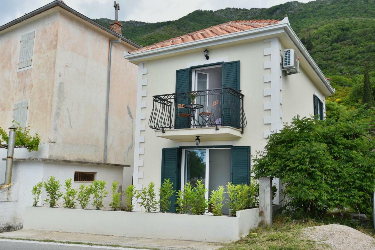 Hajdi Villa Kamenari Exterior photo